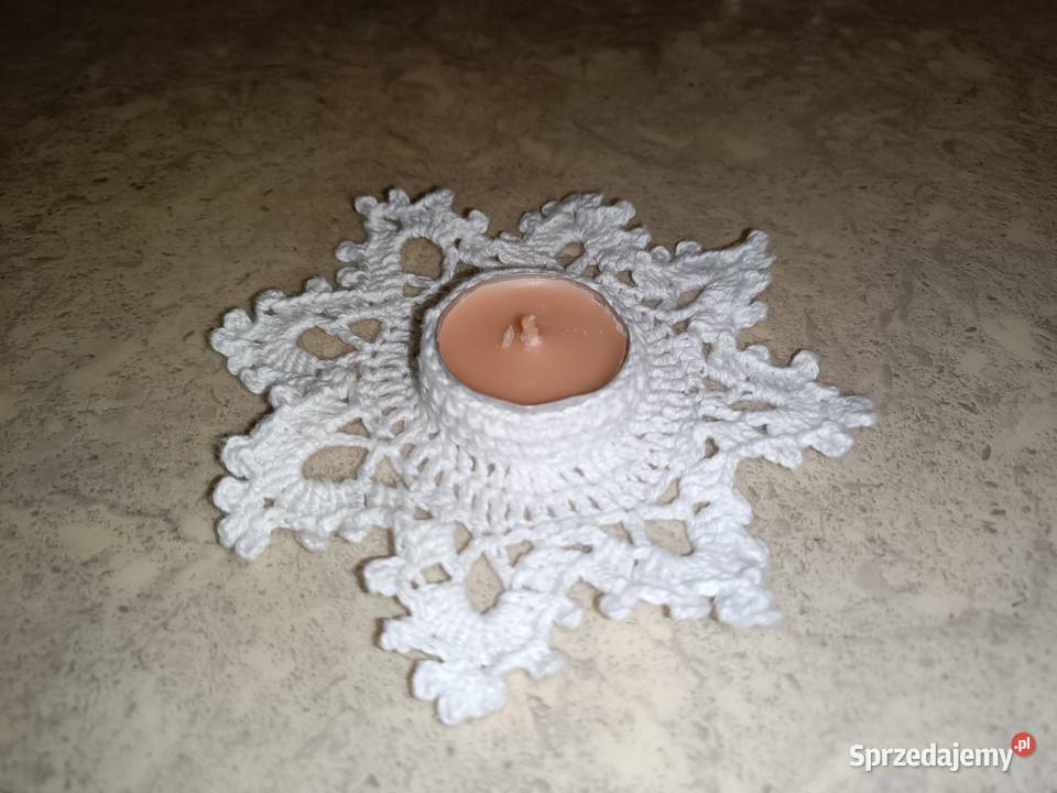 Świecznik ręcznie wykonany na szydełku Warszawa
