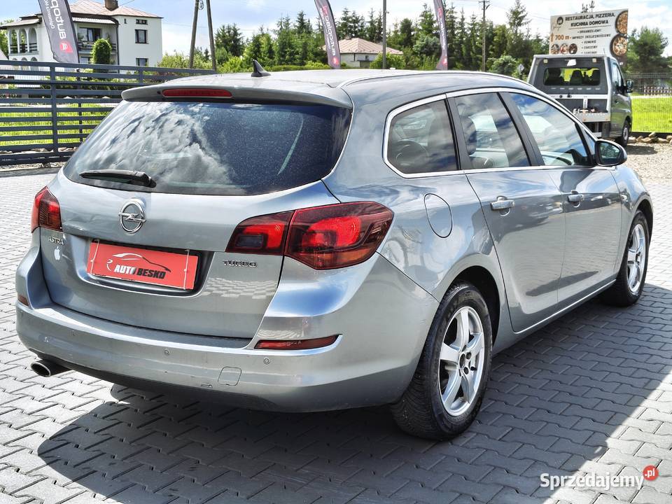 Opel Astra Sport Tourer NISKI PRZEBIEG Okazyjna radio podkarpackie Zarszyn sprzedam