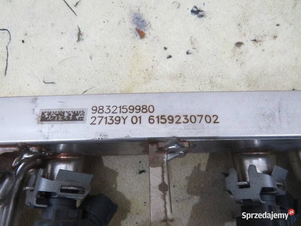 LISTWA WTRYSKOWA OPEL CORSA F 12 VTI 9832159980 Motoryzacja lubelskie