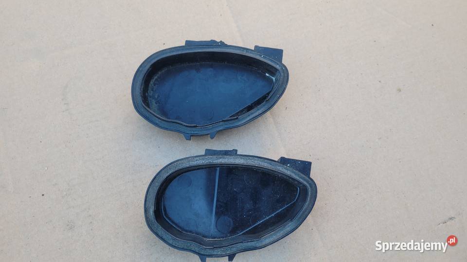 VW PASSAT B6 ZAŚLEPKA DEKIELEK LAMPY LEWY osobowe Motoryzacja Ruda Śląska sprzedam