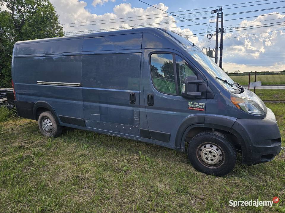 RAM Promaster 3500 L4H2 280KM mazowieckie Piaseczno