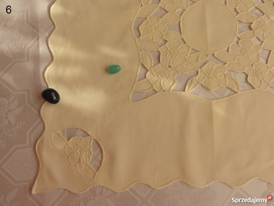 Serwetki kolorowe ecru wyszywane haft Richelieu Lublin