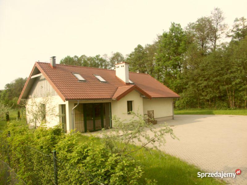 dom w Januszowicach asfalt Domy Januszowice