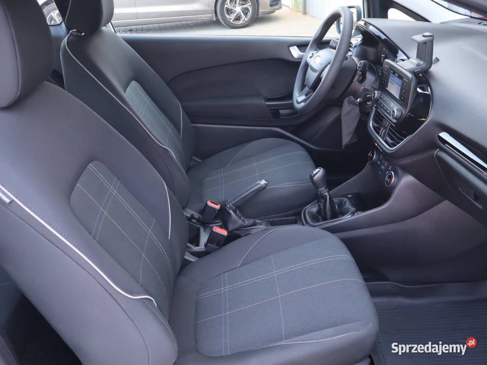 Ford Fiesta 11 klimatyzacja Samochody osobowe Katowice