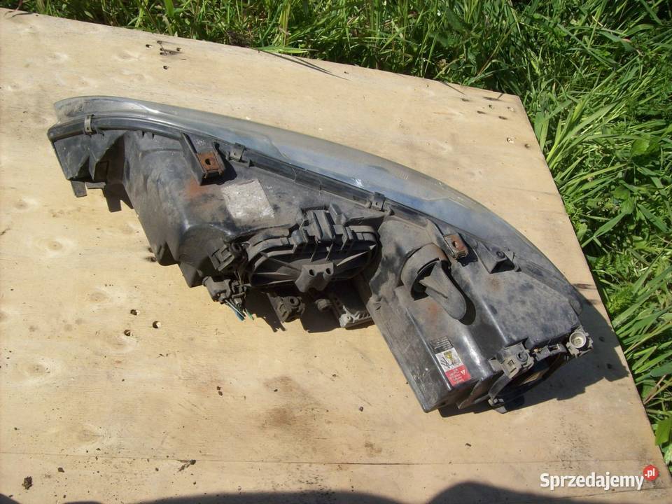 Mazda 6 Lampa przod przednia prawa lewa Xenon Mińsk Mazowiecki