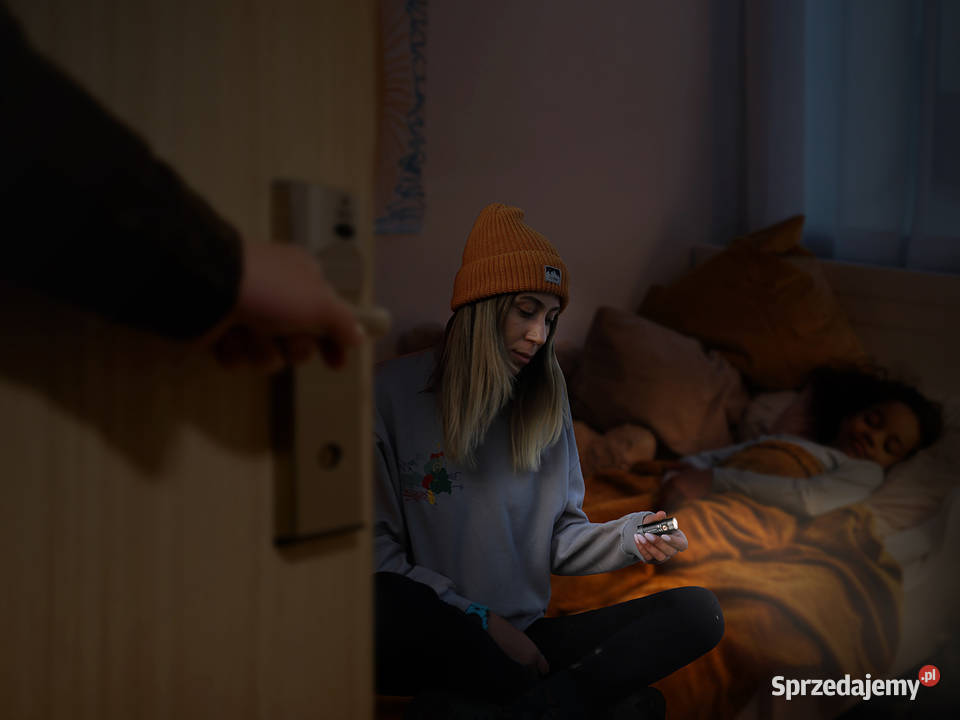 Latarka LED Fenix E18R V20 Warszawa