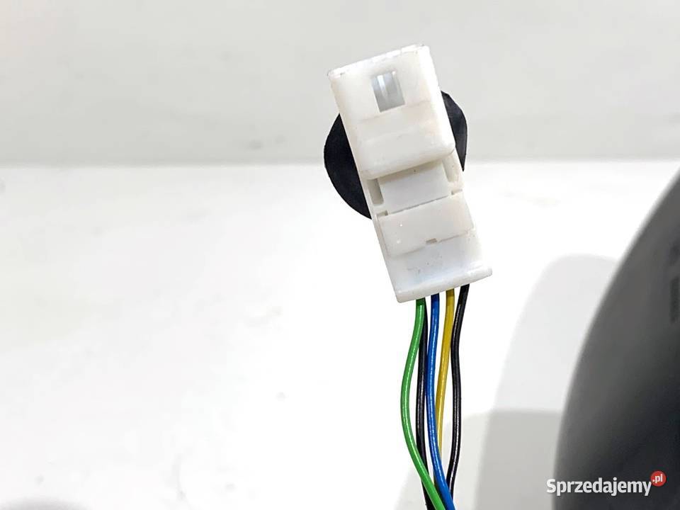 LUSTERKO LEWY DACIA DUSTER SUV 1018 GRIS COMETE osobowe sprzedam