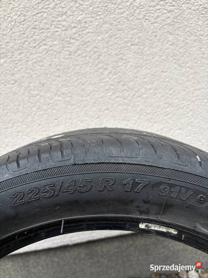 Sprzedam 4 letnie opony 22545 R17 Profil Kruszwica