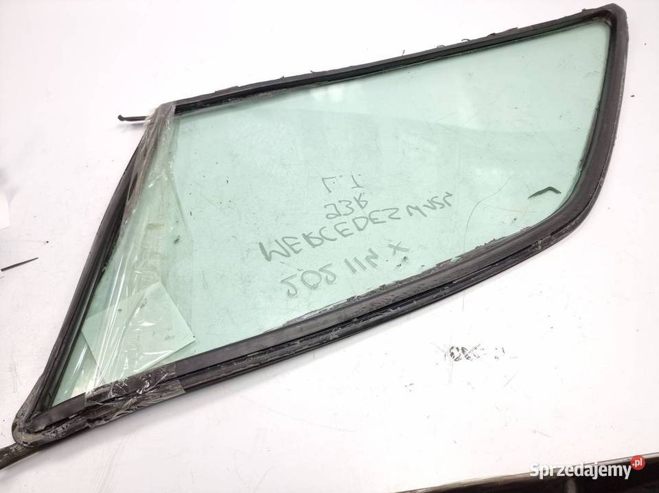 SZYBA BOCZNA MERCEDES W124 sprzedam
