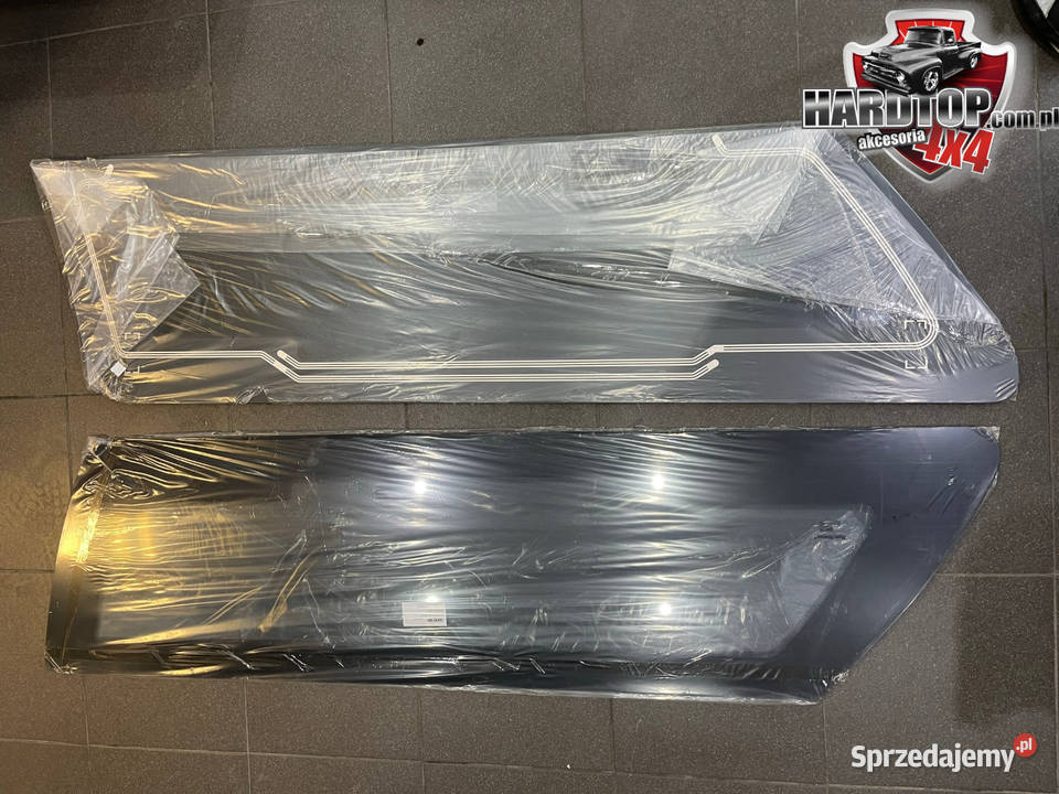 Szyba klapa boczna Zabudowy RH4 Nissan Navara terenowe
