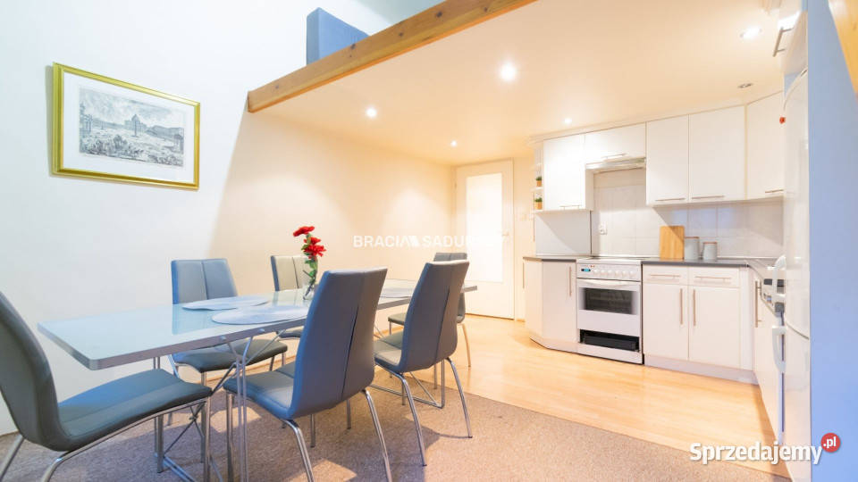 Sprzedaż mieszkania Kraków Pędzichów 39m2 2pok kamienica