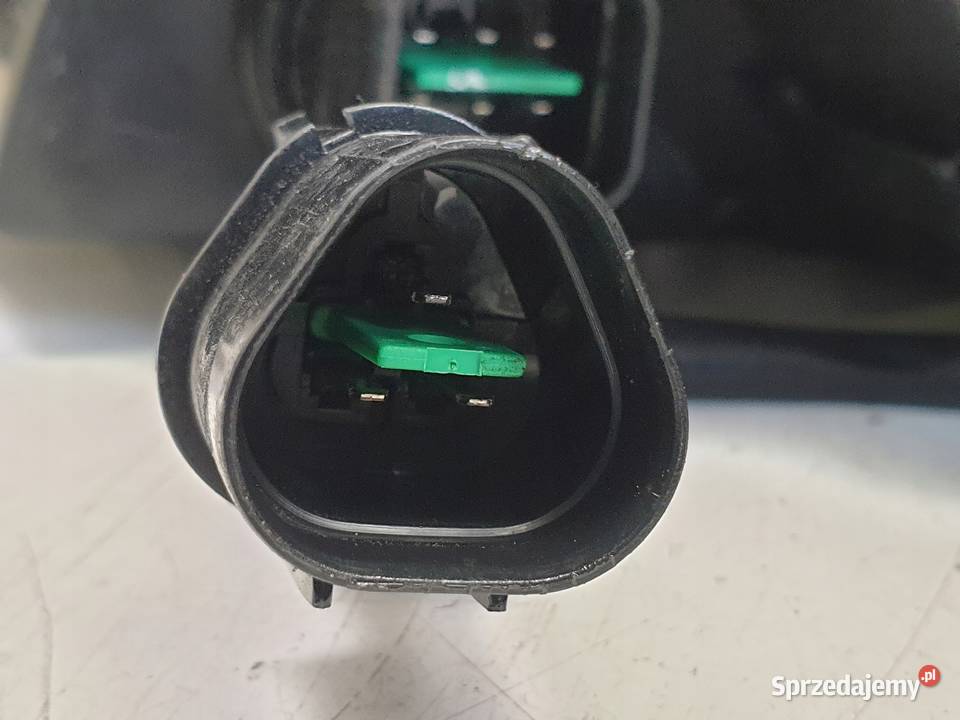 LAMPA PRAWA Hyundai i30 LIFT PRZEDNIA prawy Chełm