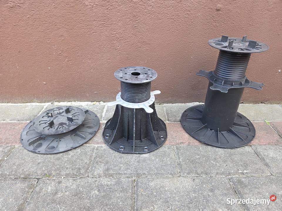 Wsporniki tarasowe hurt ok 700 NOWE mix pakiet Andrychów