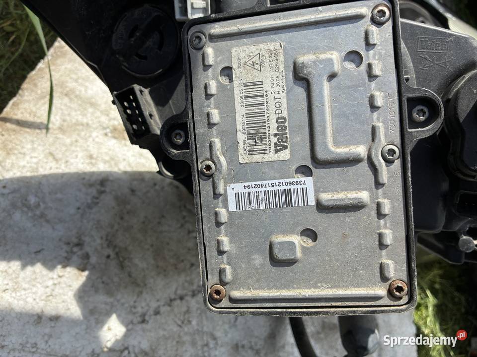 Lampa Lewa Przód Citroen C4 Xsenon sprzedam