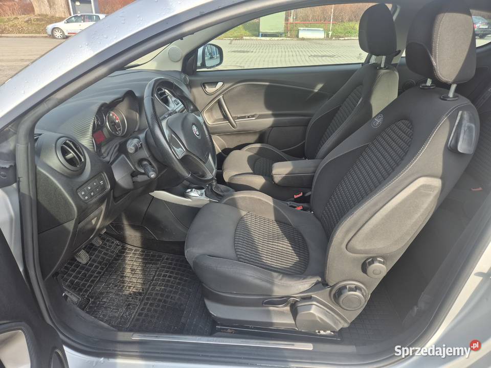 Alfa Romeo MITO 14 benzyna 95 137 przebiegu śląskie Bujaków