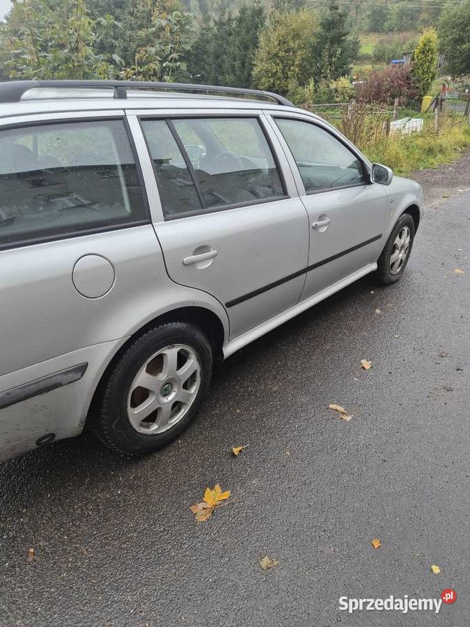 Skoda Octavia Kombi 16 Bgaz Wałbrzych