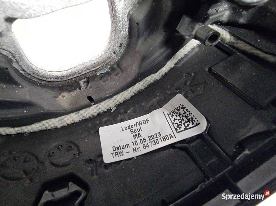 KIEROWNICA AUDI A4 B9 QUATTRO 64730180A osobowe Lipno
