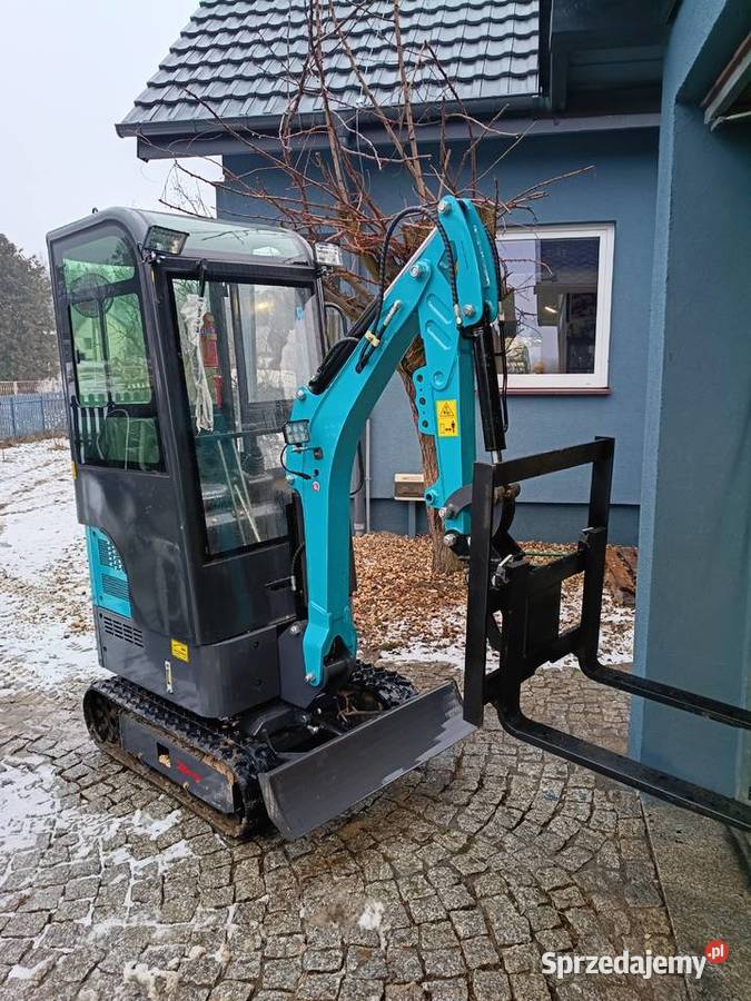 Wynajem koparki Rok produkcji 2025 Kotórz Mały