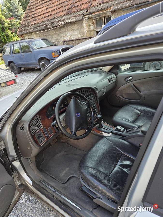 Saab 95 20 t benzyna automat caly na czesci Oława