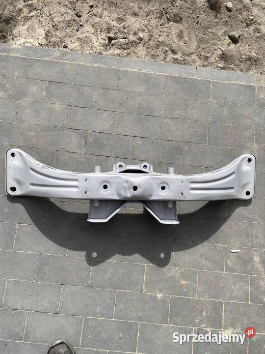 Belka tylnego zawieszenia toyota celica st205 VI Belki zawieszenia