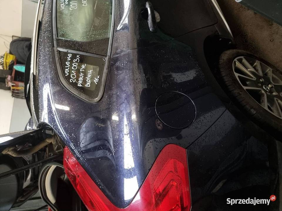 ĆWIARTKA BŁOTNIK PRAWY TYŁ VOLVO V40 II CROSS Lipno