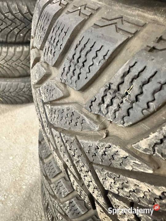 Opony zimowe Dunlop 2055516 4 sztuki 2017