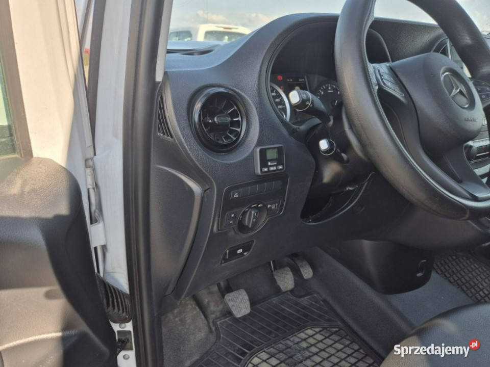 Mercedes Vito Komorniki