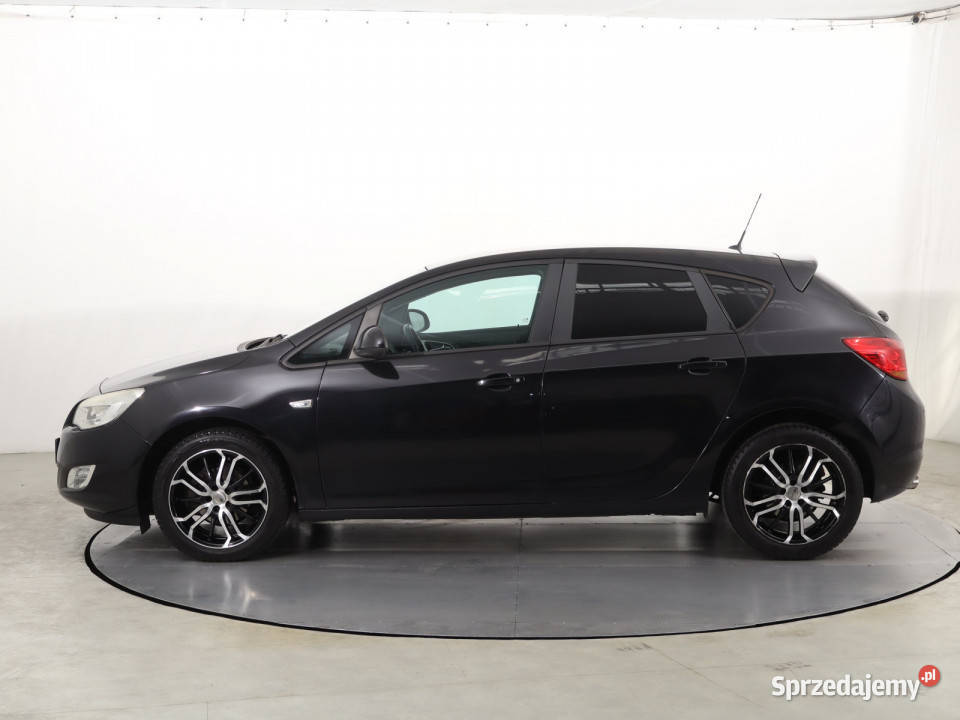Opel Astra 14 T