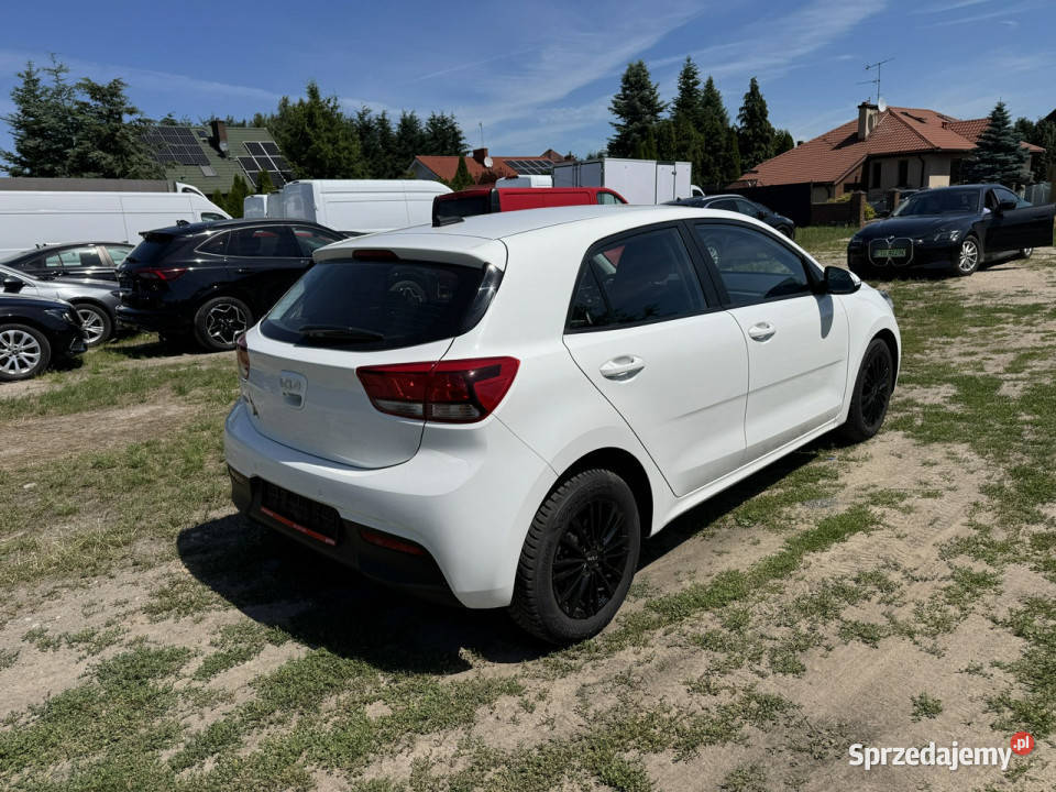 Kia Rio 10i 100 Kia Rio VISION Stan Auta IV 2017 Turek