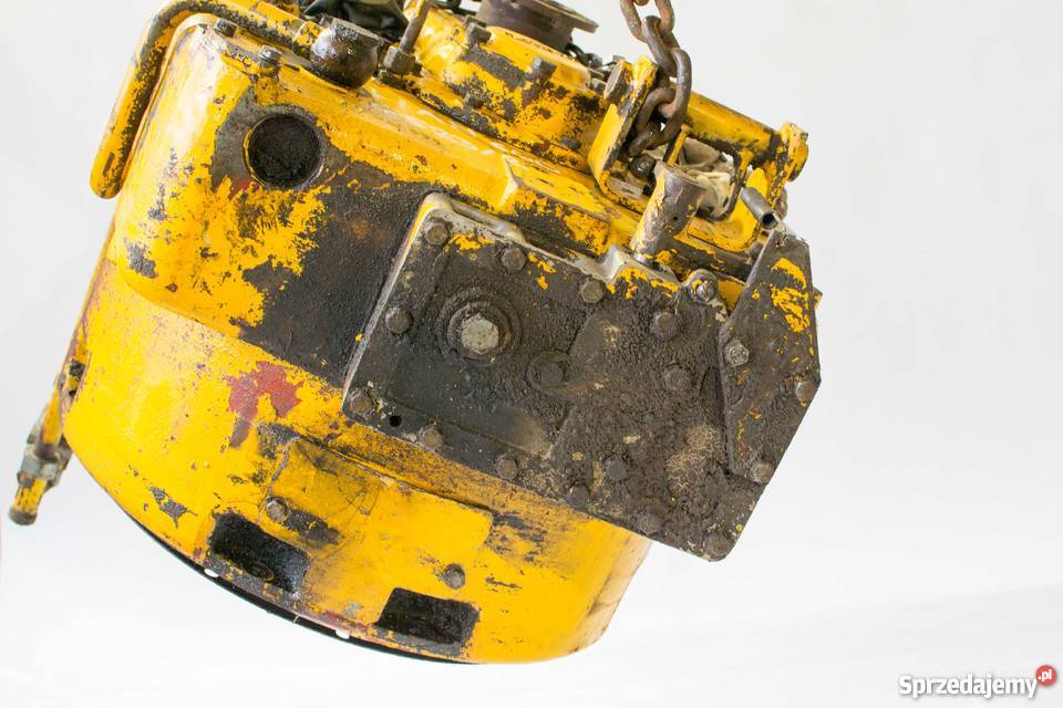 Skrzynia Hanomag 5322 Hanomag 600 Części do maszyn budowlanych Kielce