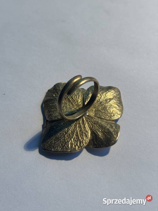 Pierścionek kwiat hortensji Lukato Pierścionki Bydgoszcz sprzedam