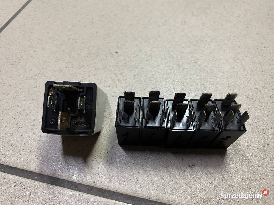 Przekaźniki sterowniki Peugeot Satelis Brzeszcze sprzedam