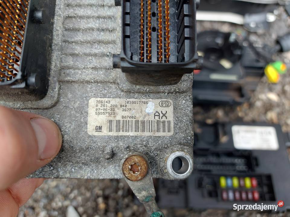 Komputer silnika ZESTAW STARTOWY Opel Corsa D 14 Tychy