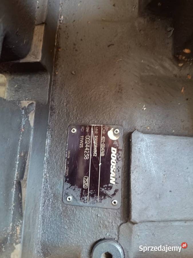Skrzynia hydrauliczna R902086862 40100476B sprzedam
