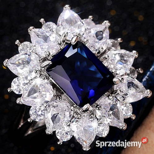 Pierścień posrebrzany nowy z metką Radom