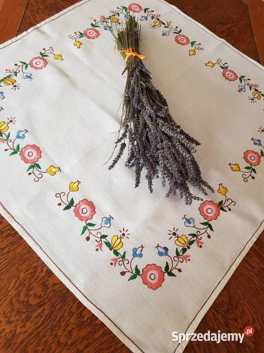 obrus wyszywany makatka serweta serwetka wielokolorowy Kielce sprzedam