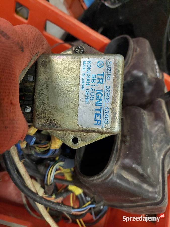 Suzuki GSX 550 moduł zapłonowy komputer Moduły zapłonowe Jelenia Góra