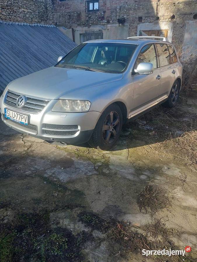 VW Touareg nieuszkodzony