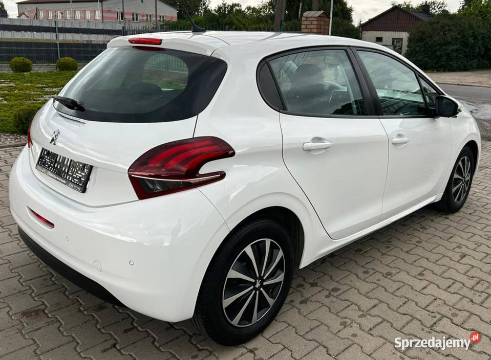 Peugeot 208 isofix Kawęczyn