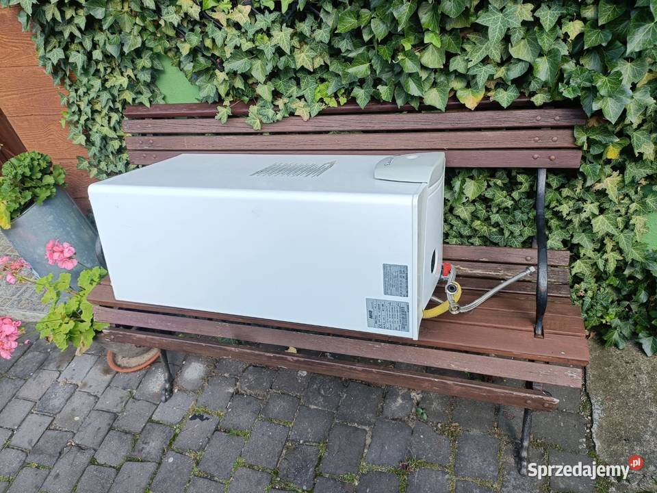 Bojler gazowy podgrzewacz wody Ariston 42l Piła