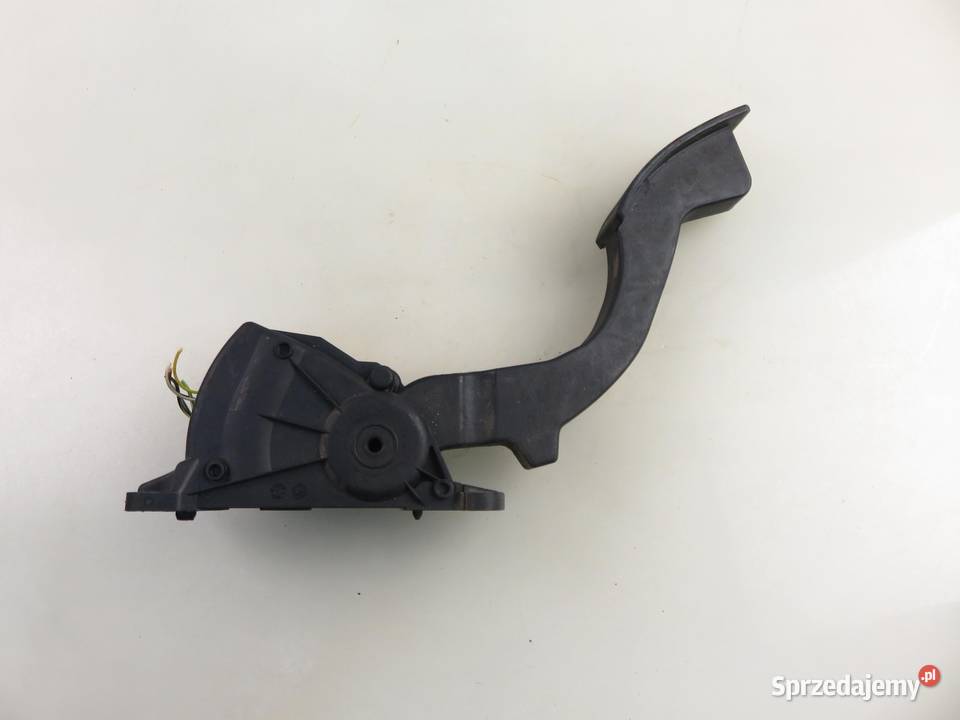 POTENCJOMETR GAZU FORD FOCUS II 16 4M519F836AJ osobowe Potencjometry sprzedam