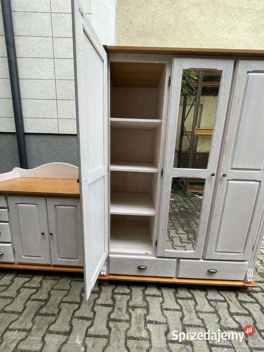 Komplet mebli dziecięcych na lata szafa i mazowieckie