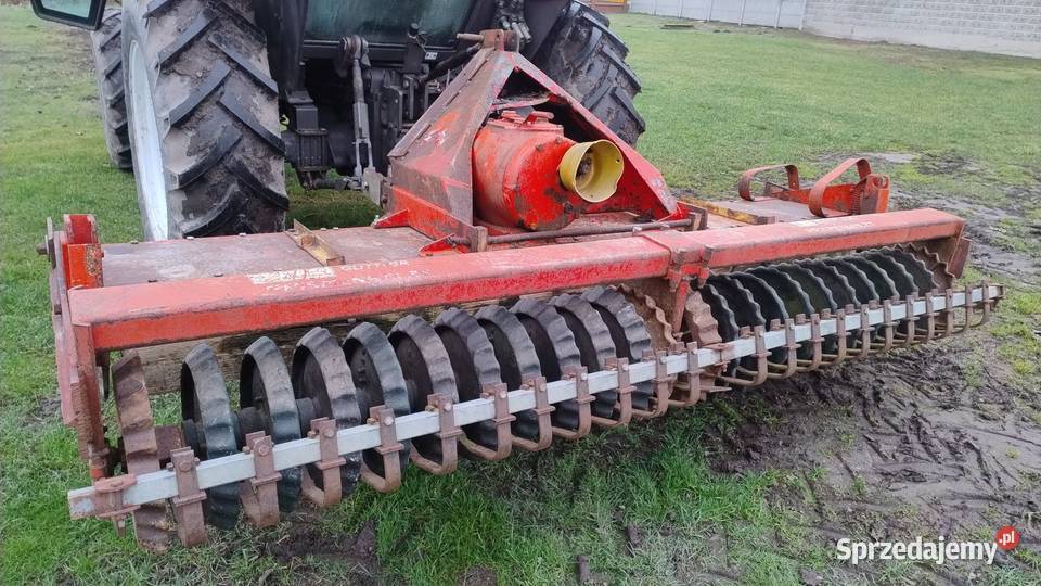 Agregat Brona Wirowa KUHN HR 300 Wał Guttler Wom Kowale Pańskie sprzedam