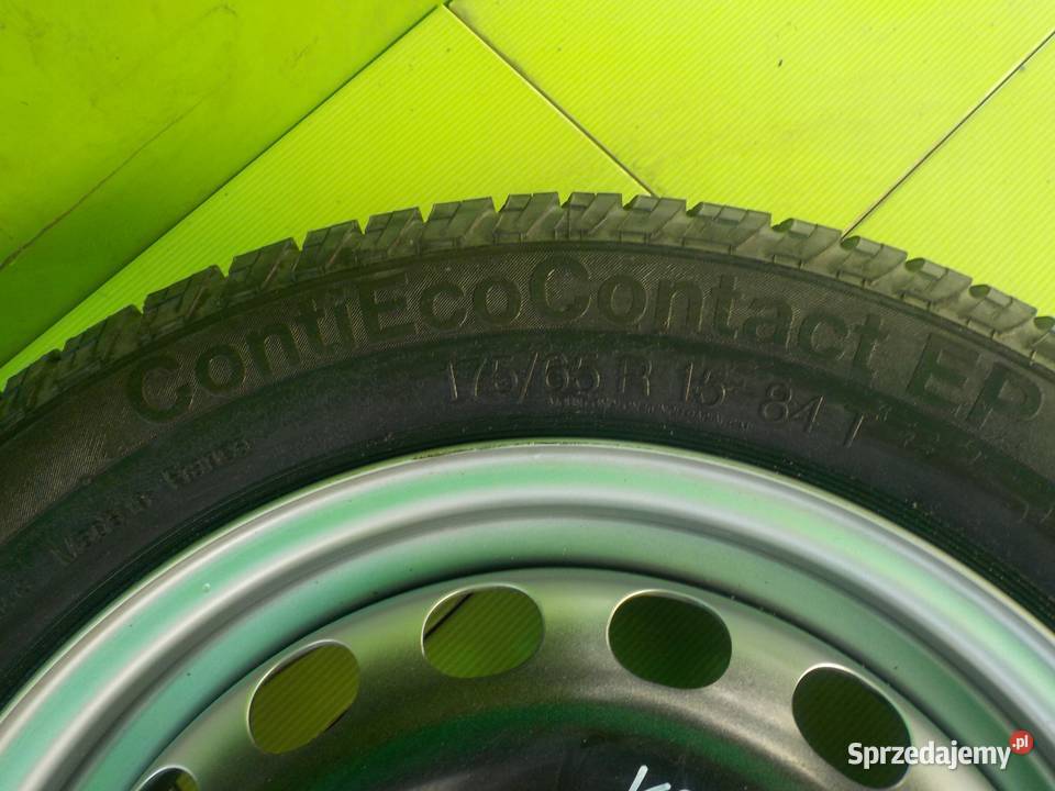 VOLVO S40 I V40 I kolo zapasowe 1756515 4x1143 Suków