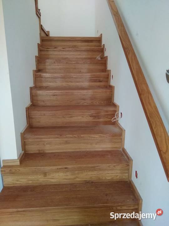 Schody na wymiar sprzedam