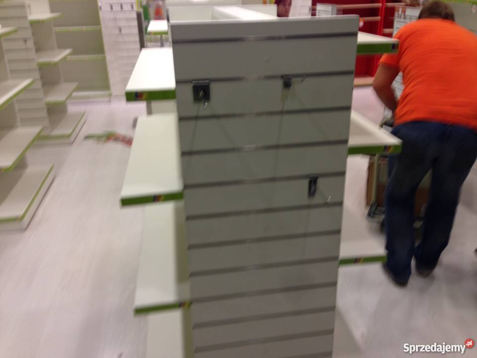 Sprzedam nowoczesne meble sklepowe TANIO wyposażenie