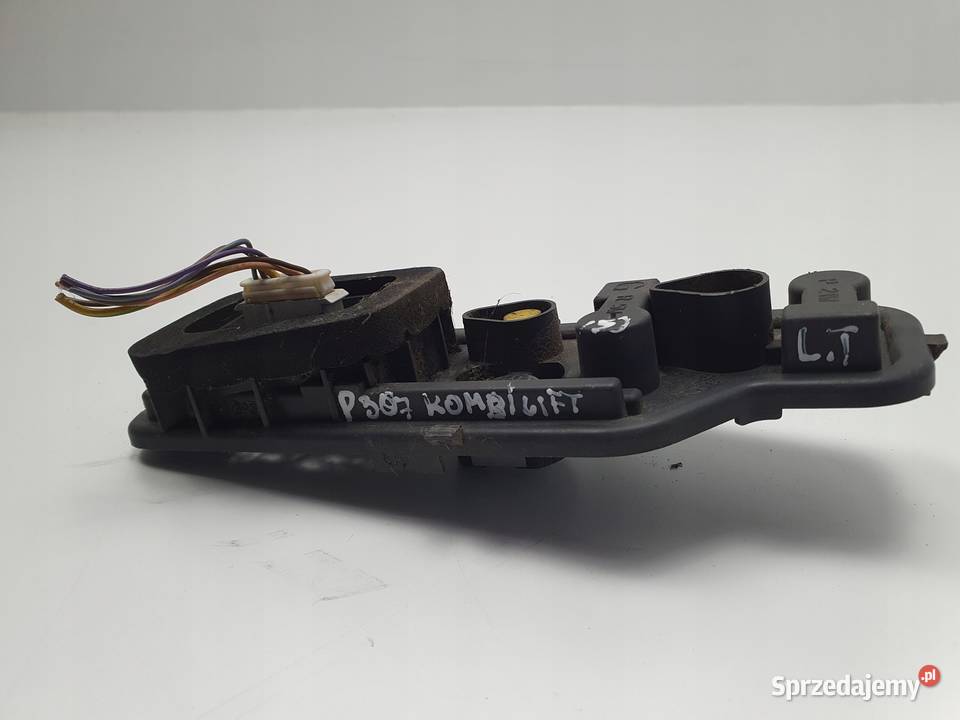 WKŁAD LAMPY Peugeot 307 kombi lift LEWY TYŁ Pozostałe