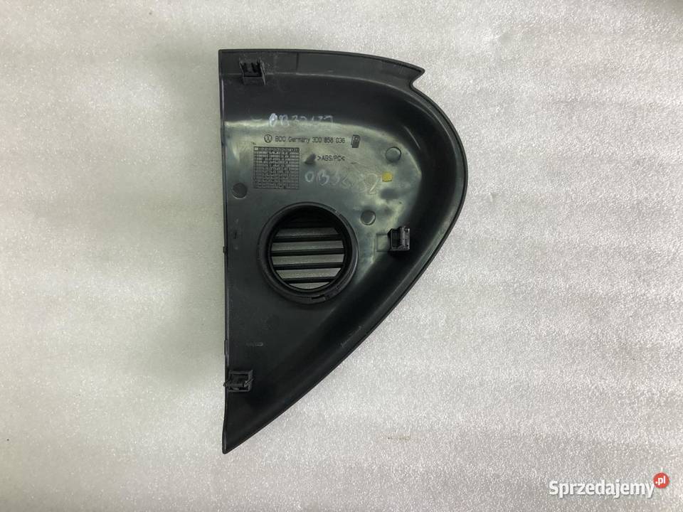 OSŁONA KONSOLI PRAWA 3D0858036 VW PHAETON Części samochodowe