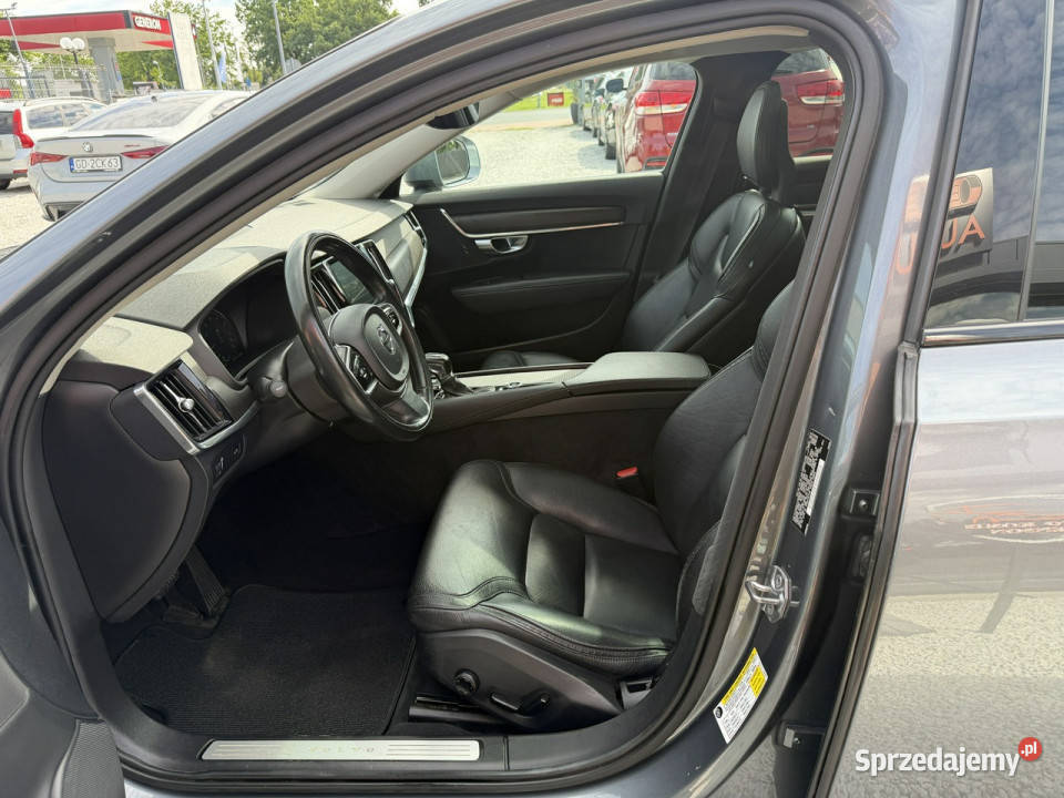 Volvo V90 Cross Country Momentum Kamera cofania napęd 4x4