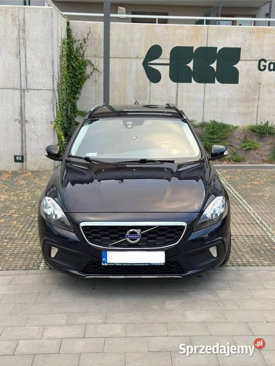 Volvo V40 D2 DriveE Kinetic Trębaczew